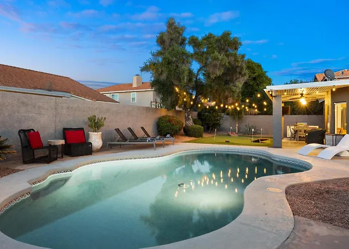 Holiday home Lux Modern Escape Pool Putt Kierland Commons